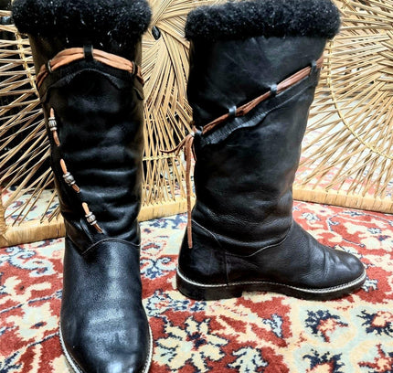Vintage Boots - Yatva