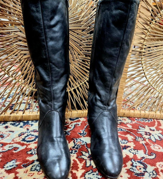 Vintage Boots - Yatva