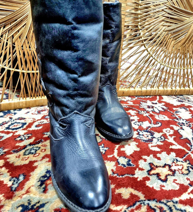 Vintage Boots - Yatva