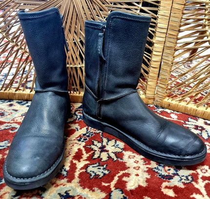 Vintage Boots - Yatva