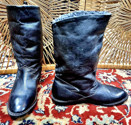 Vintage Boots - Yatva