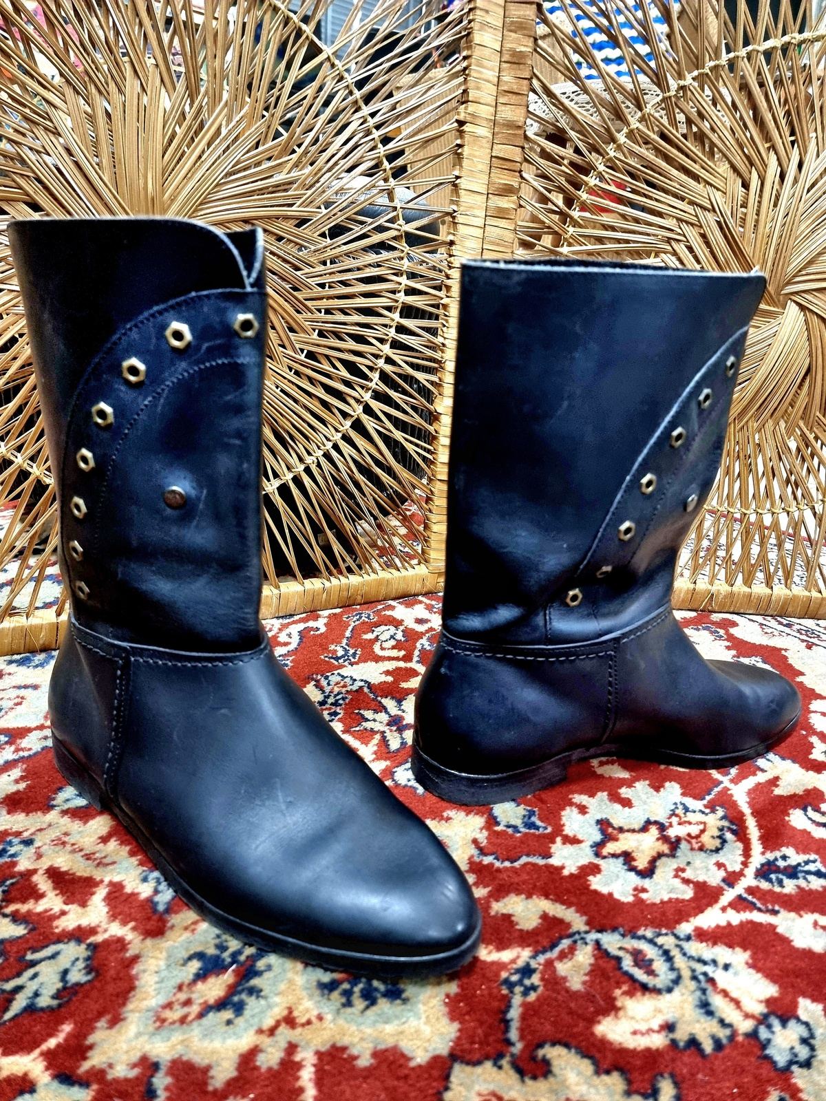 Vintage boots