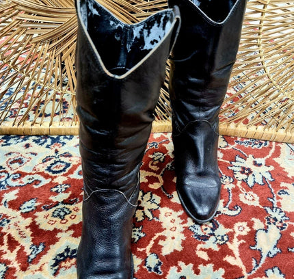 Vintage Boots - Yatva