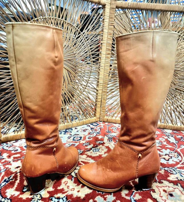 Vintage Boots - Yatva