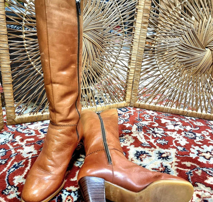 Vintage Boots - Yatva