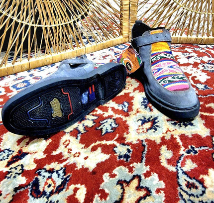 Vintage Brand New Bass Ankle Boots - Yatva