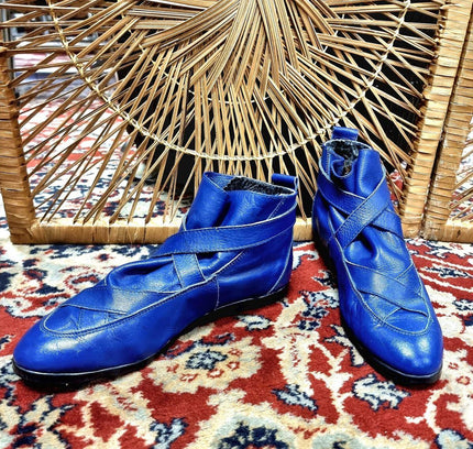 Vintage Brand New Manfield Ankle Boots - Yatva