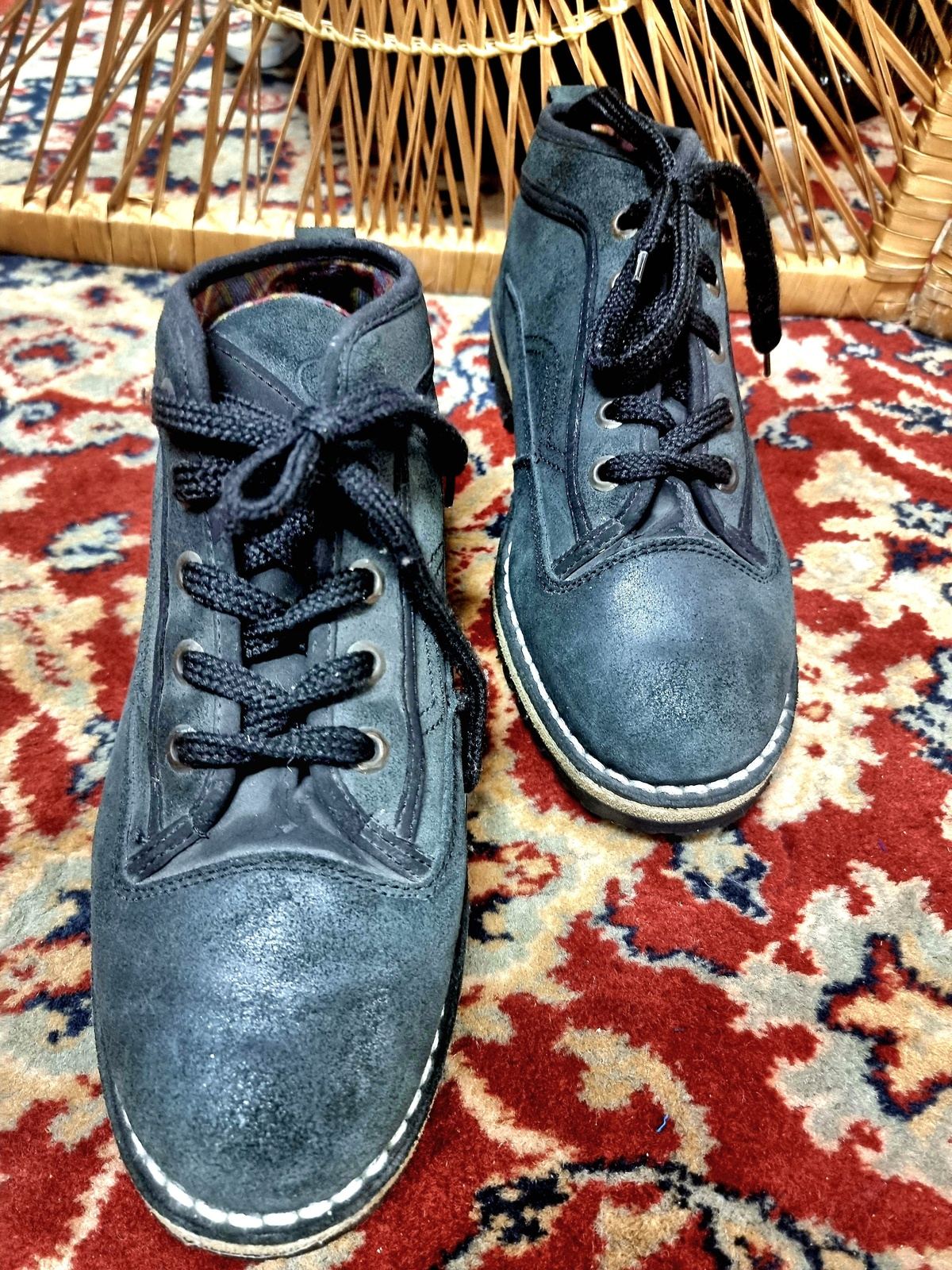 Vintage Brand New Margom Gran Sasso Ankle Boots