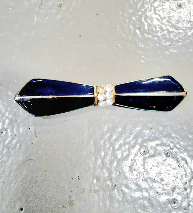 Vintage Brooch - Yatva