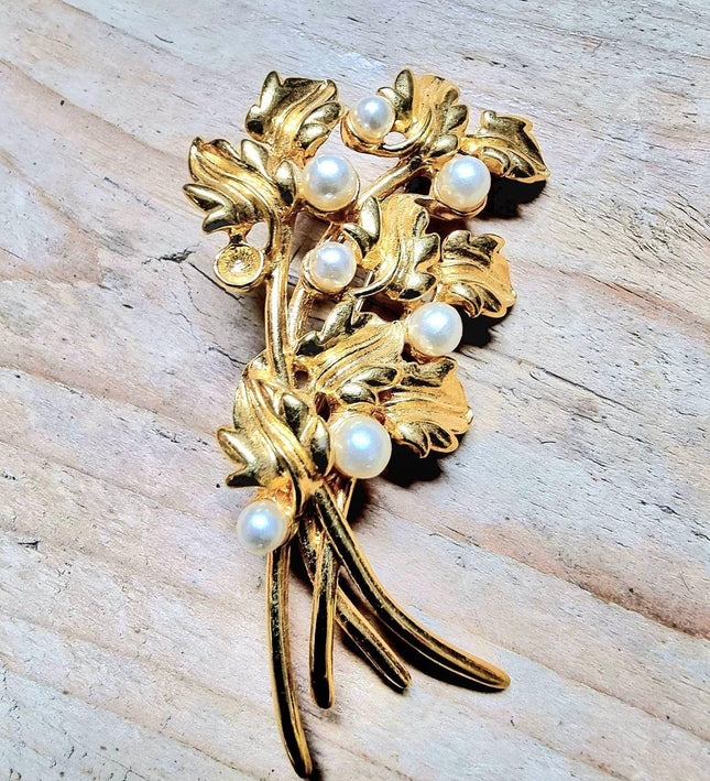 Vintage Brooch - Yatva