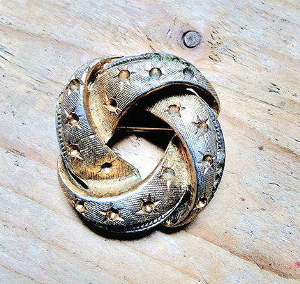 Vintage Brooch - Yatva