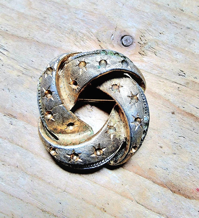 Vintage Brooch - Yatva