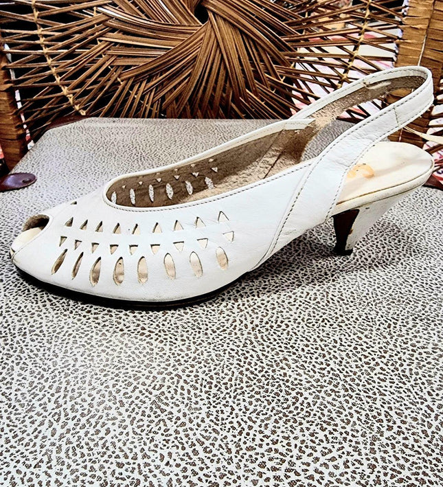 Vintage Cendry Slingback Shoes - Yatva