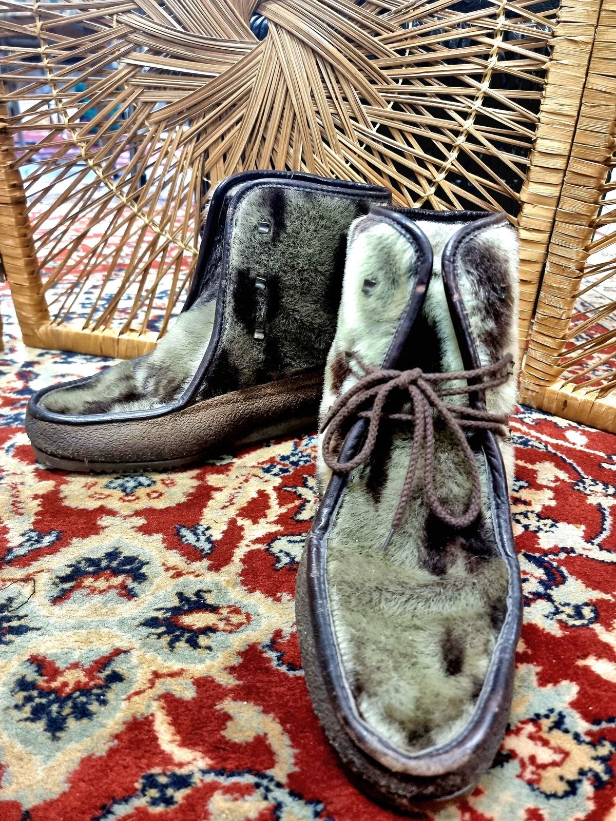 Vintage Davos Fake Fur Ankle boots