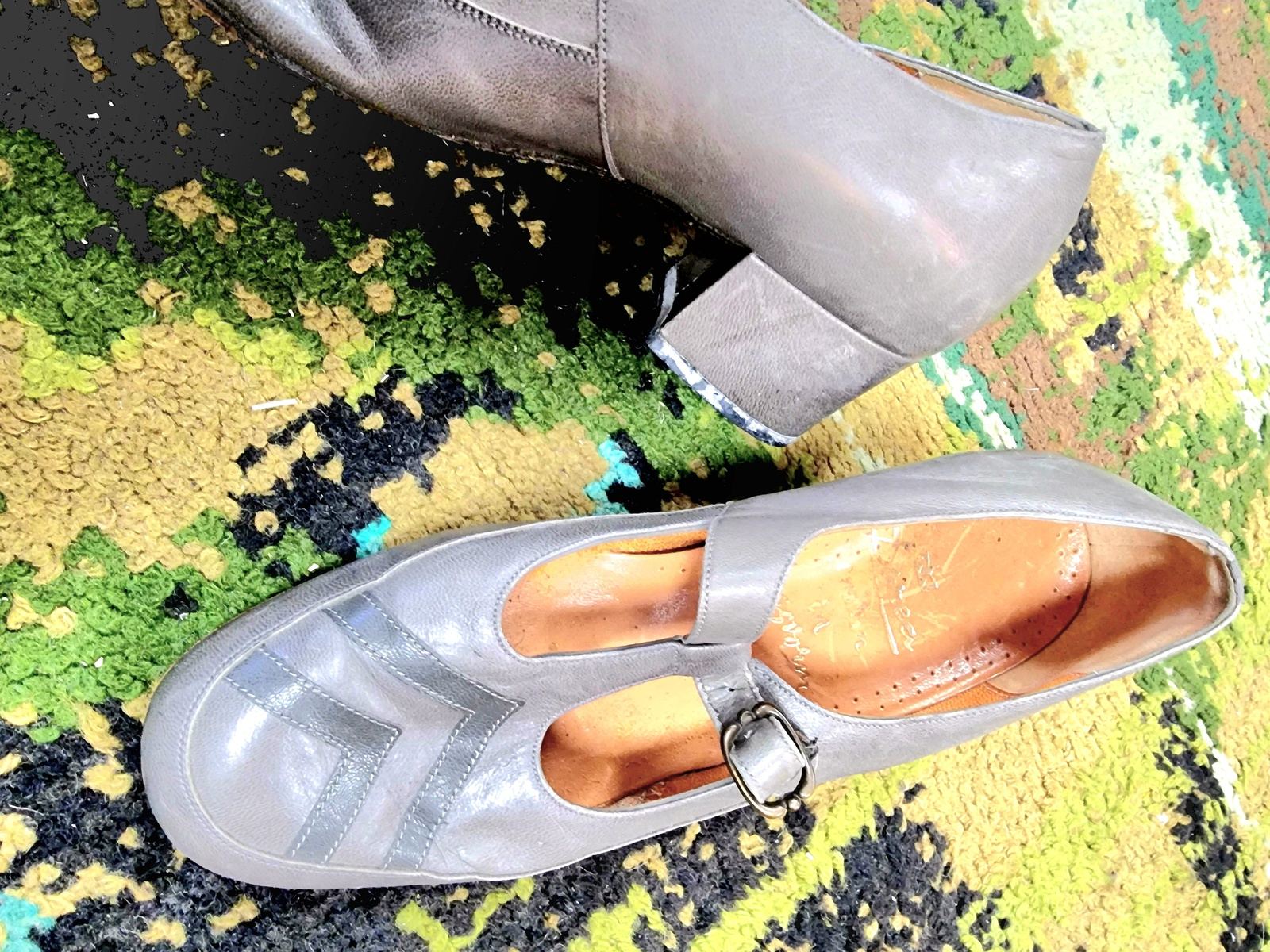 Vintage Dwea Shoes