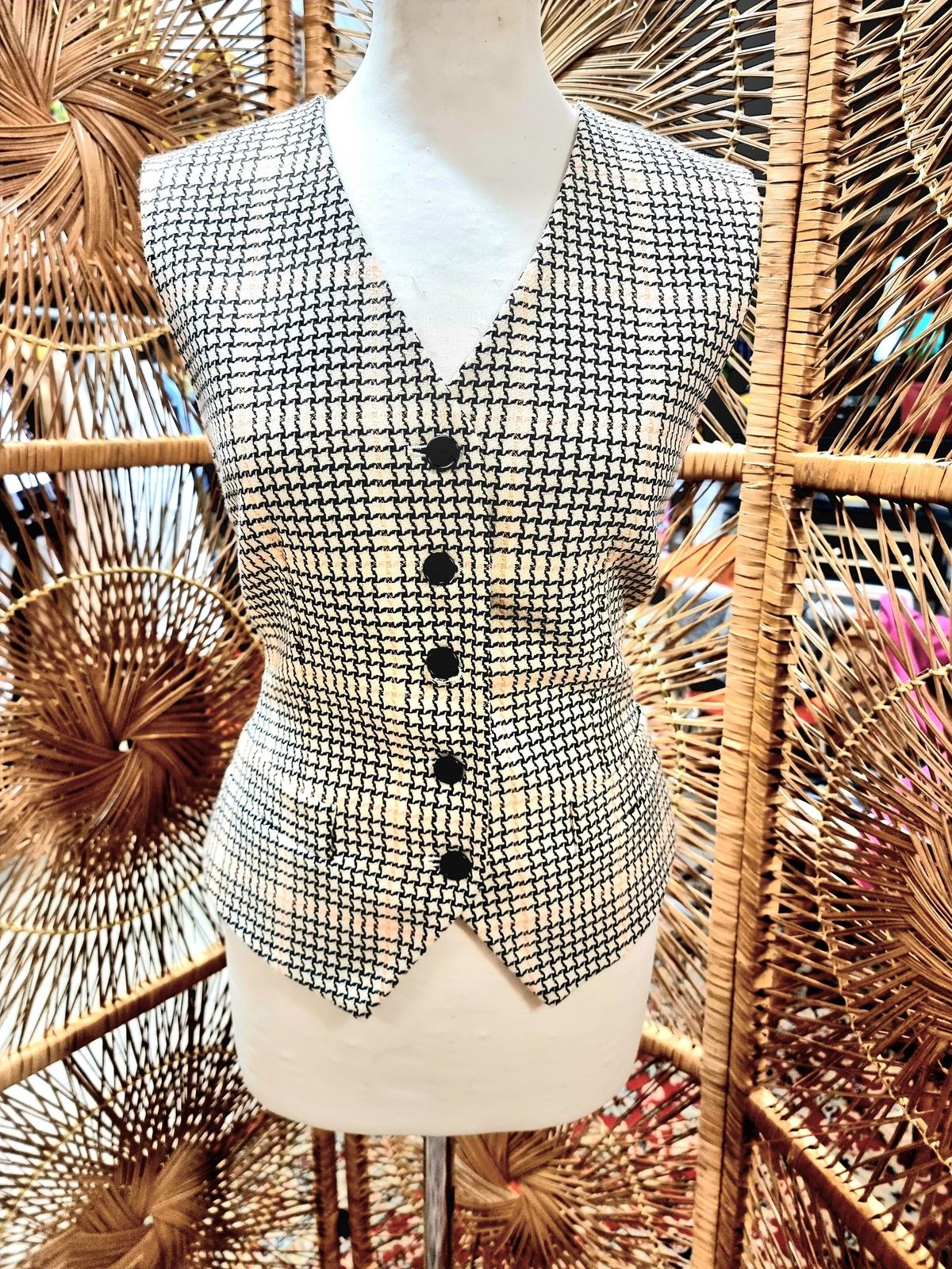 Vintage Escada Gillet