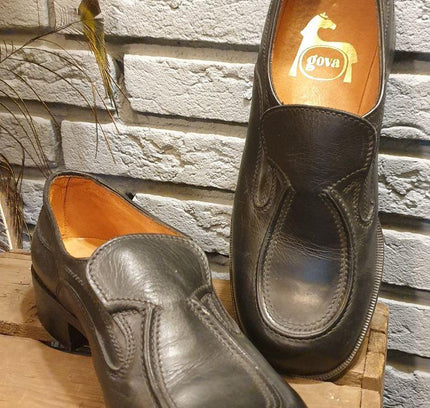 Vintage Gova Shoes - Yatva