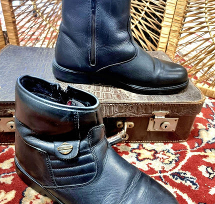 Vintage Green Paper Life Ankle Boots - Yatva