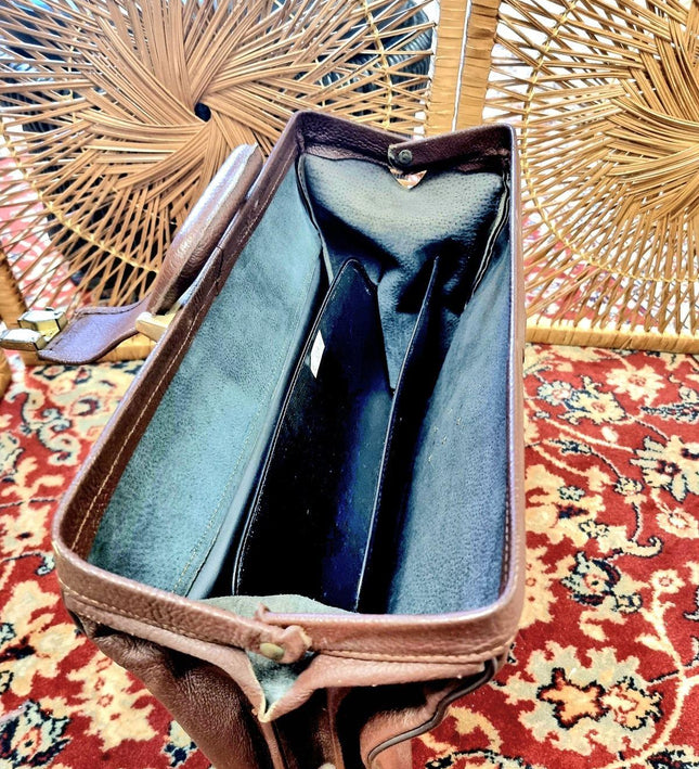 Vintage Holdall Bag - Yatva