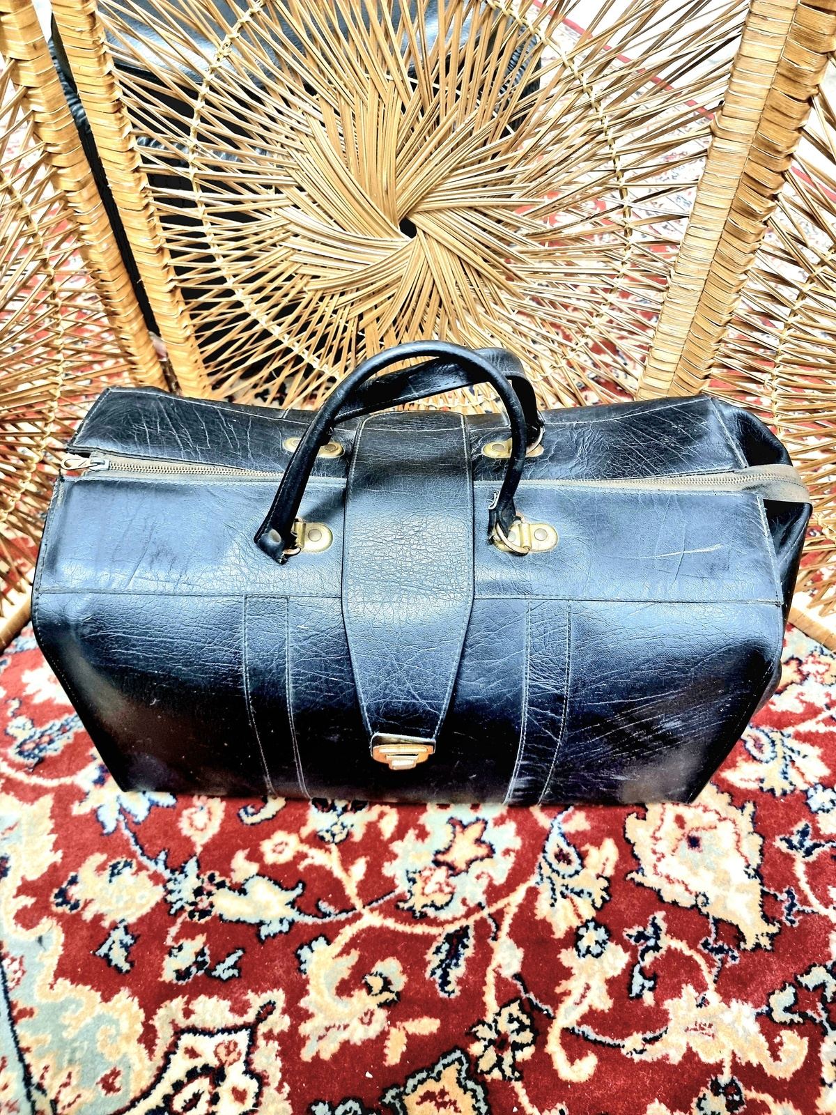 Vintage Holdall Weekend Bag