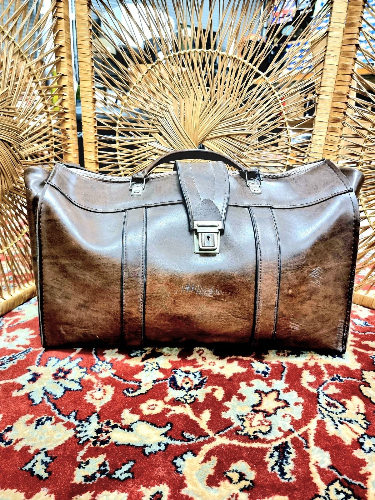 Vintage Holdall Weekend Bag