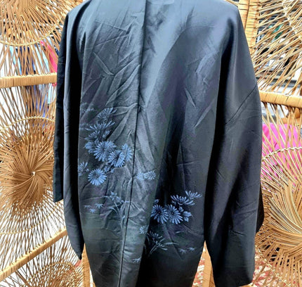Vintage Kimono - Yatva