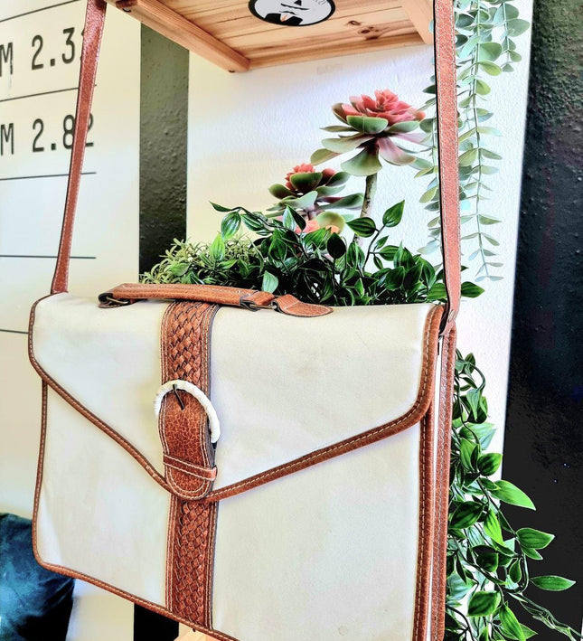 Vintage Laptop Bag - Yatva