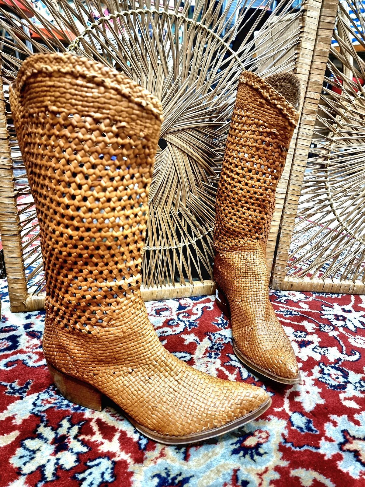 Vintage Le Ballon Weave Cowboy Boots