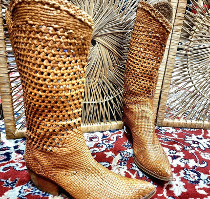 Vintage Le Ballon Weave Cowboy Boots - Yatva