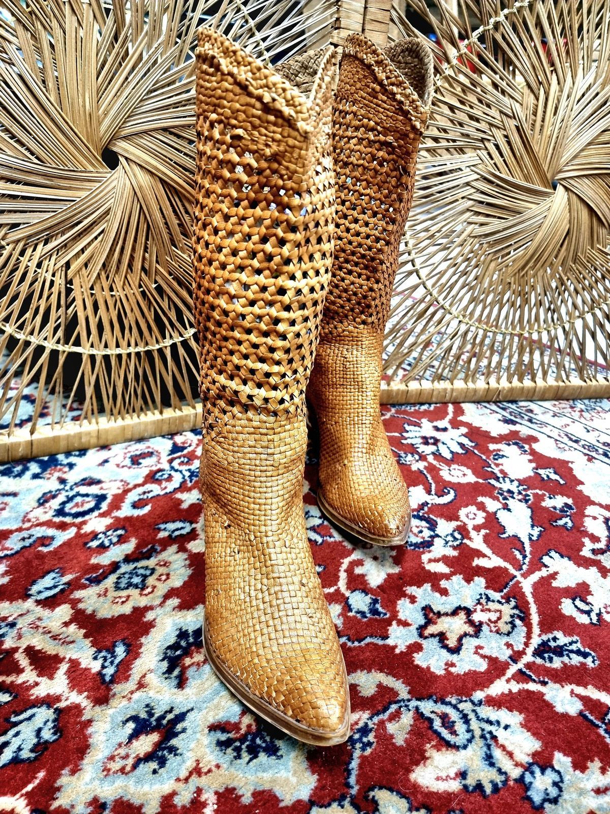 Vintage Le Ballon Weave Cowboy Boots