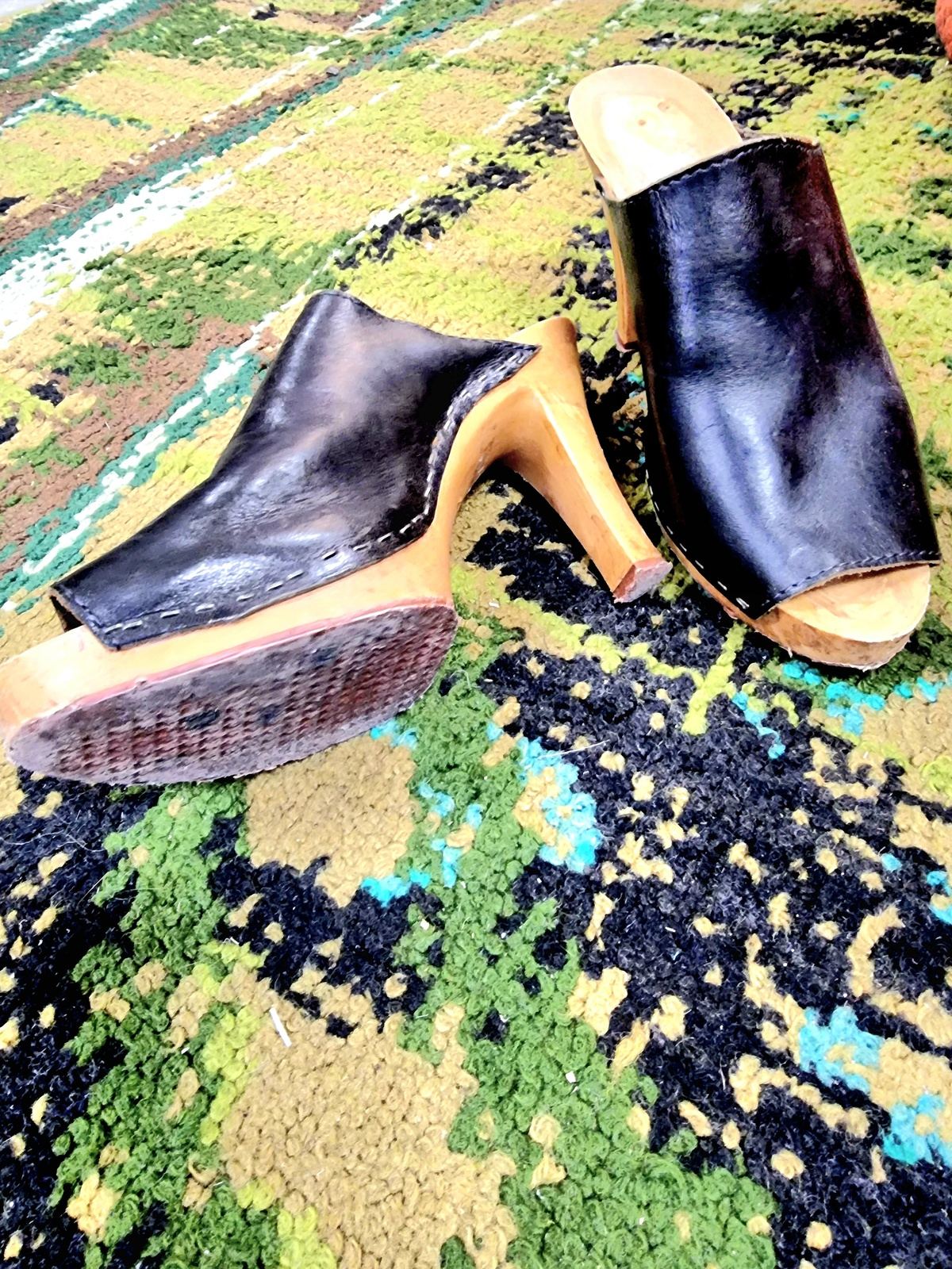 Vintage Ligga Slip on Shoes