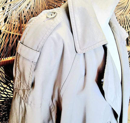Vintage Mac Coat - Yatva