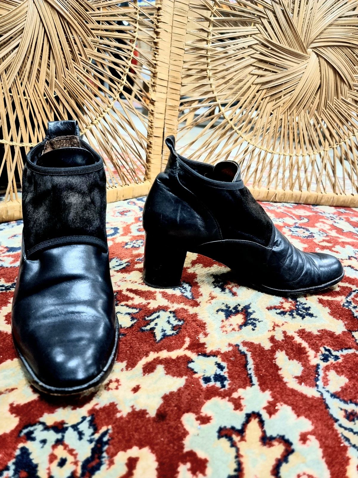 Vintage Manfield Ankle Boots