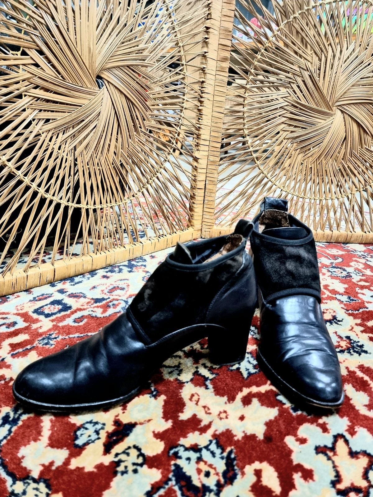 Vintage Manfield Ankle Boots
