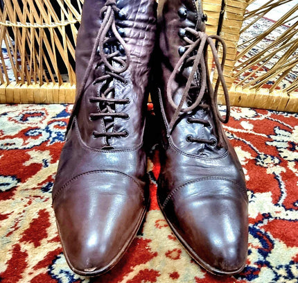 Vintage Maripe Ankle Boots - Yatva