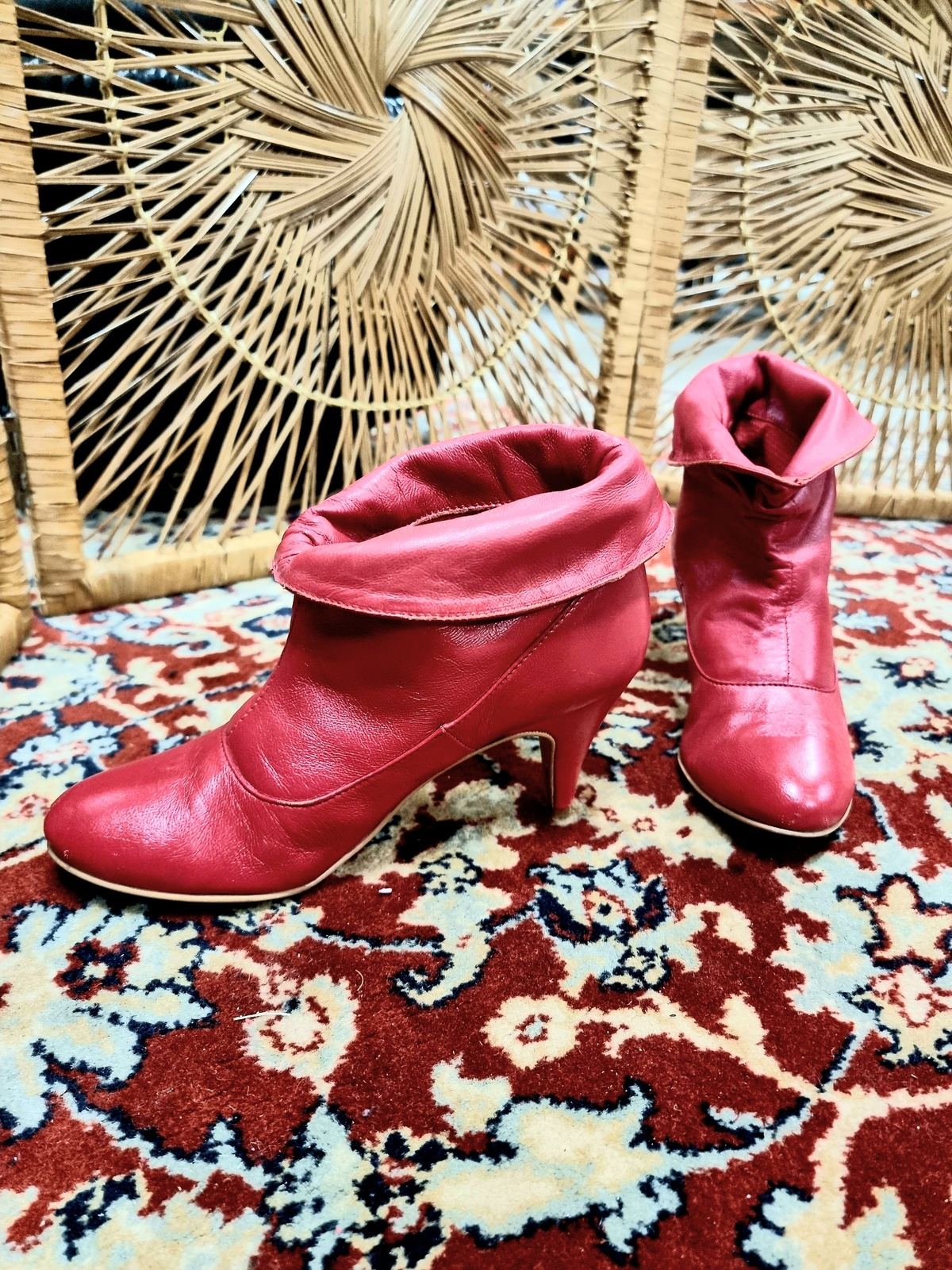 Vintage Monshoe Ankle Boots