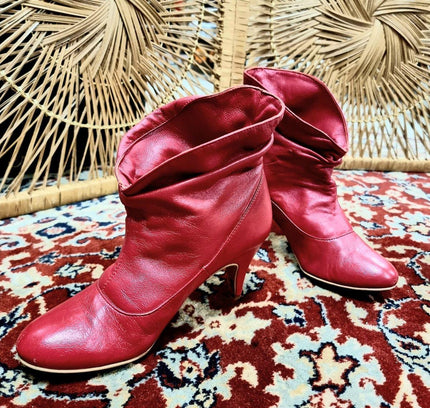 Vintage Monshoe Ankle Boots - Yatva