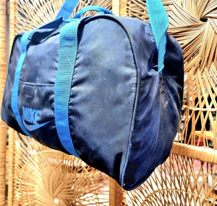 Vintage Nike Holdall Bag - Yatva
