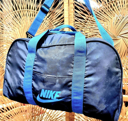 Vintage Nike Holdall Bag - Yatva