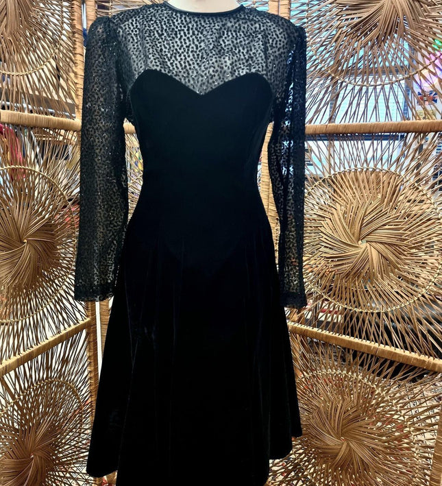 Vintage Niki Livas Velvet Dress - Yatva
