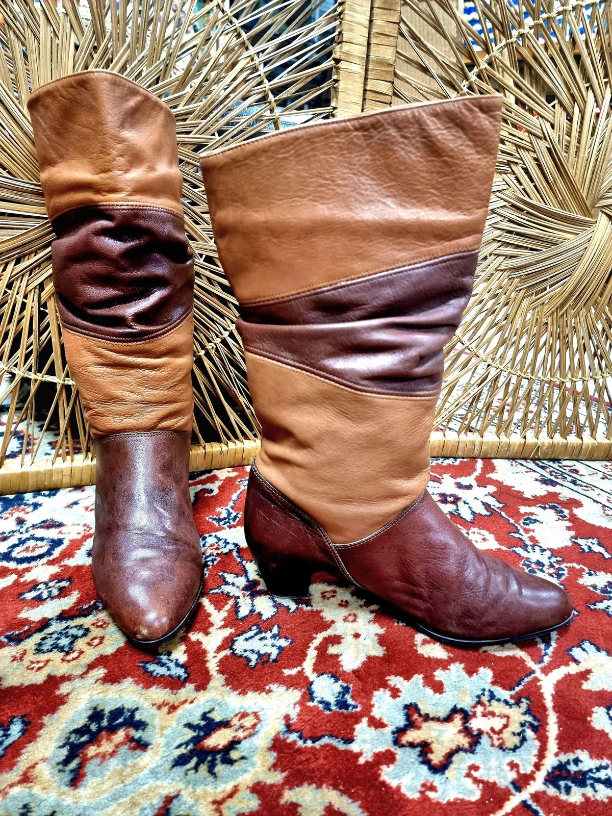 Vintage Pull Boots