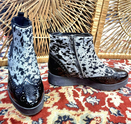 Vintage Red Rag Ankle Boots - Yatva