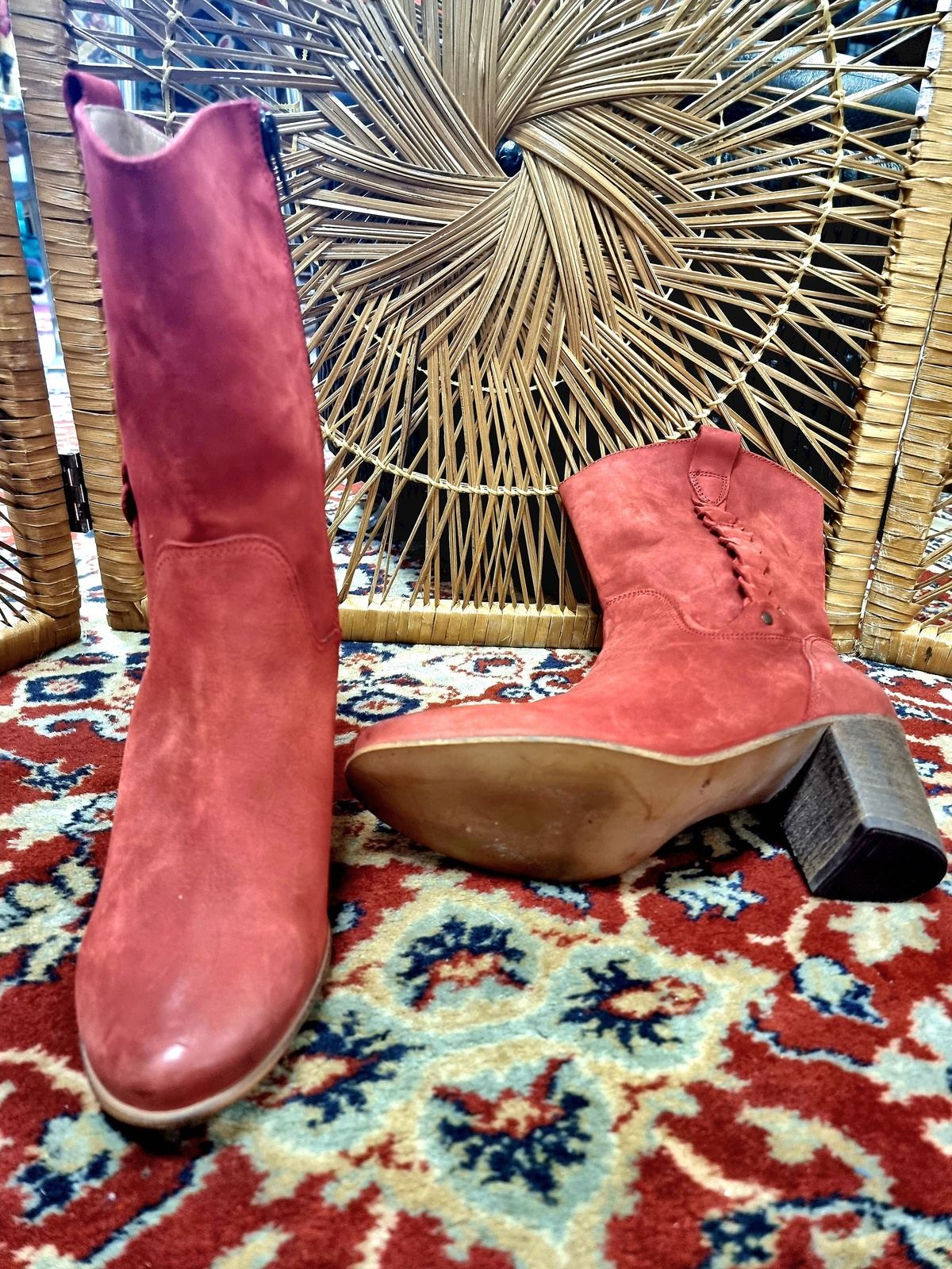 Vintage Royalty Boots