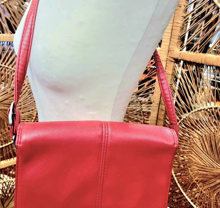 Vintage Shoulder Bag - Yatva