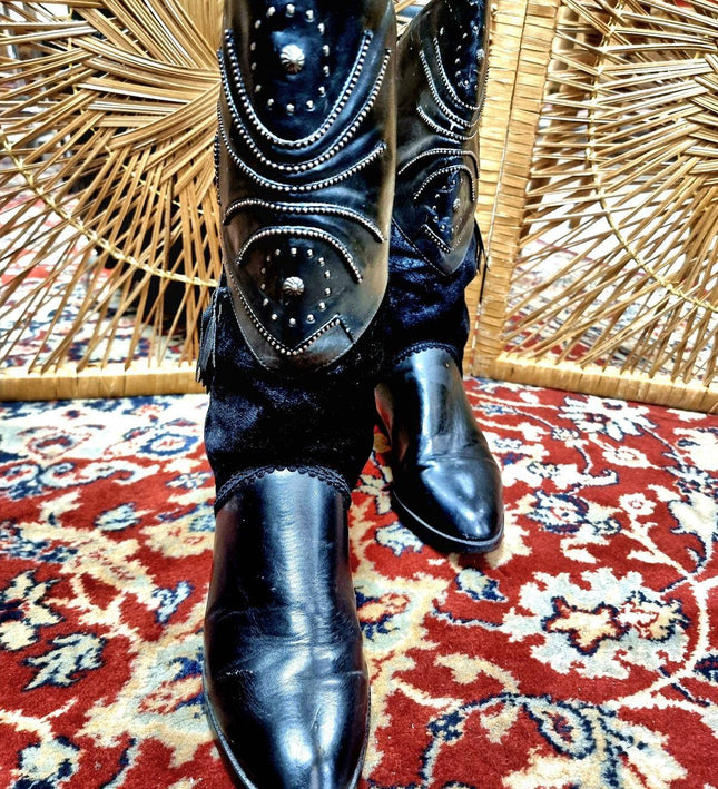 Vintage Skywalk Boots - Yatva
