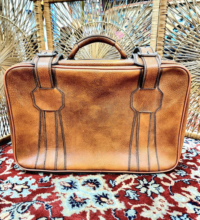 Vintage Suitcase - Yatva