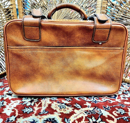 Vintage Suitcase - Yatva