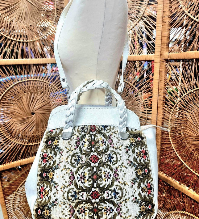 Vintage Tapestry Needlework Shoulder/ Hand Bag - Yatva