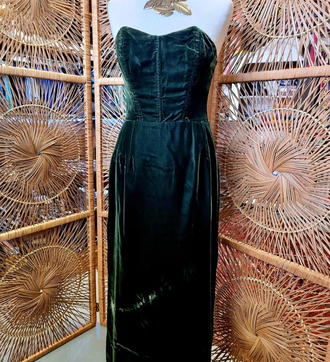 Vintage Velvet Maxi Dress - Yatva